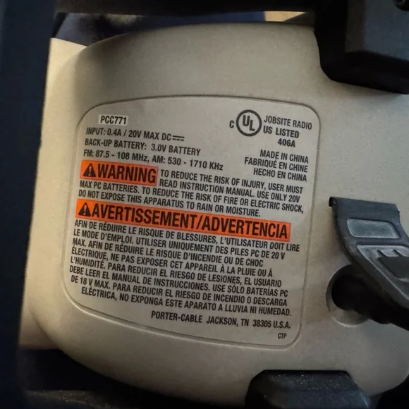 Porter Cable Jobsite Bluetooth radio - Picture 5 of 13